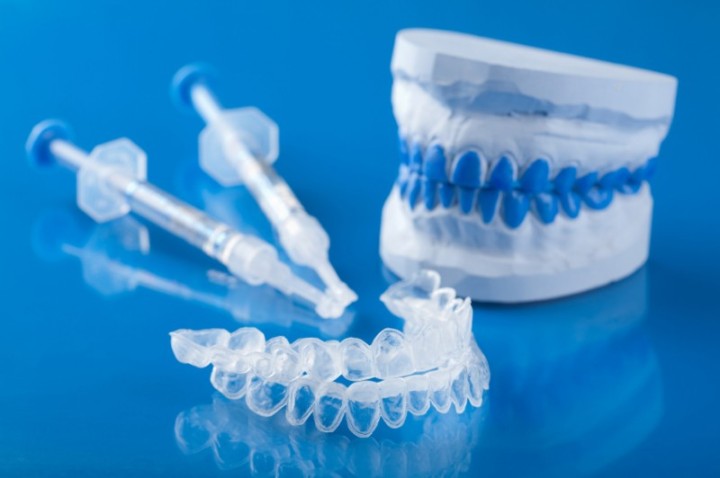 kit-balnqueamiento-dental-e1444129540606